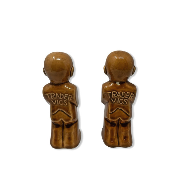 Vintage Trader Vics Japan Tiki Salt and Pepper Shakers Imperial Imports MCM EUC - Picture 2 of 8